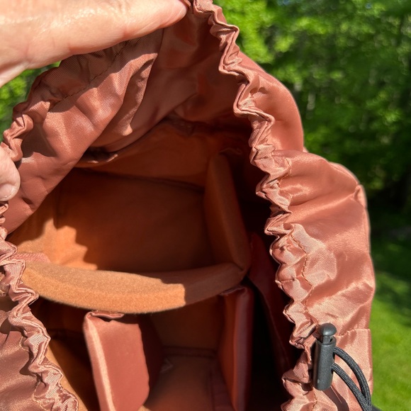 Canvas Camera bag/backpack. - Picture 5 of 15